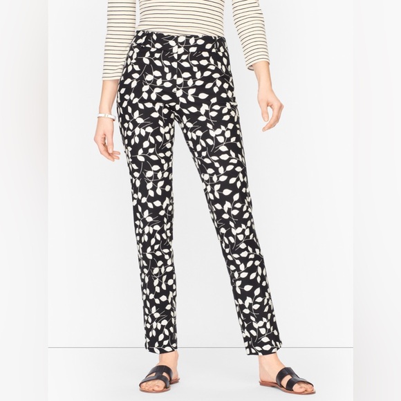 Talbots Pants - Talbots Hampshire Ankle Pants - Abstract Leaves Size 4